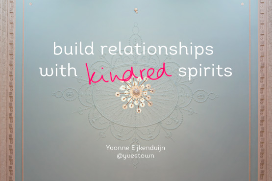 JOELIX.com | Blogtacular highlights - build relationships with kindres spirits by Yvestown