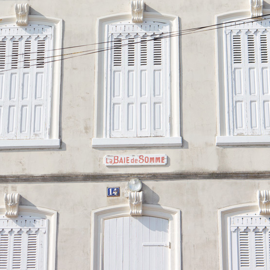 JOELIX.com | la Baie de Somme white shutters