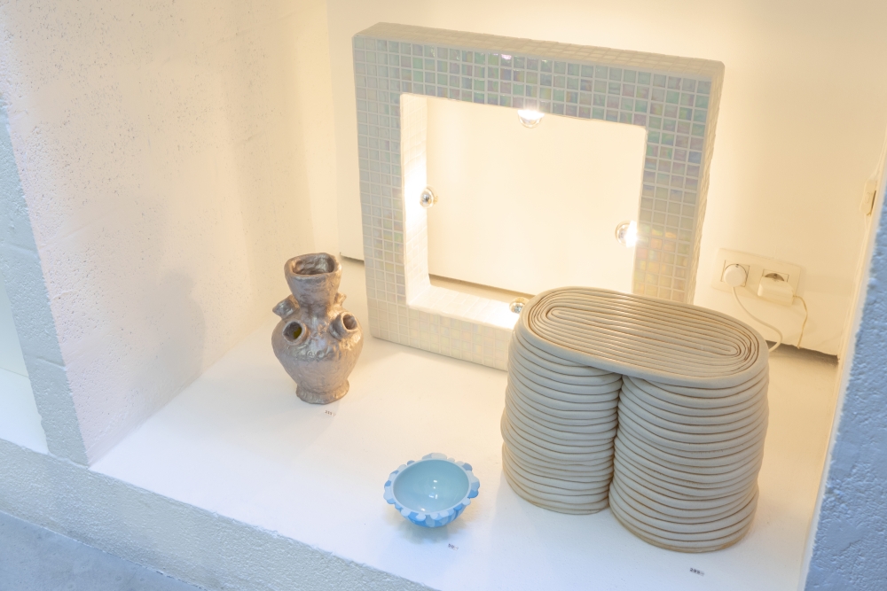 JOELIX.com | Fracas gallery in Brussels #fracas #ceramics #brussels