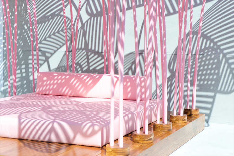 JOELIX.com | La Refuge by Marc Ange in Milan - pink daybed