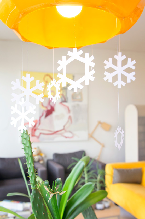 JOELIX.com | Paper snowflakes