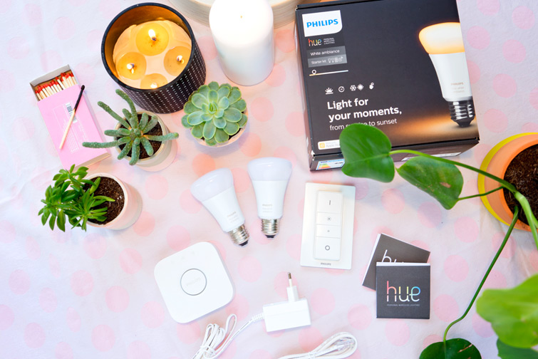 JOELIX.com | yellow workspace with Philips Hue + giveaway