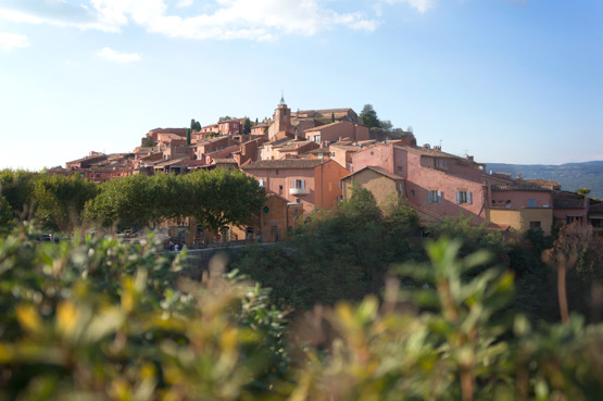 JOELIX.com - Roussillon ochre quarries in Luberon Provence