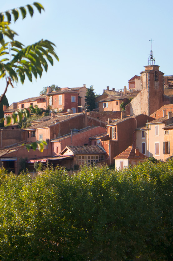 JOELIX.com - Roussillon ochre quarries in Luberon Provence