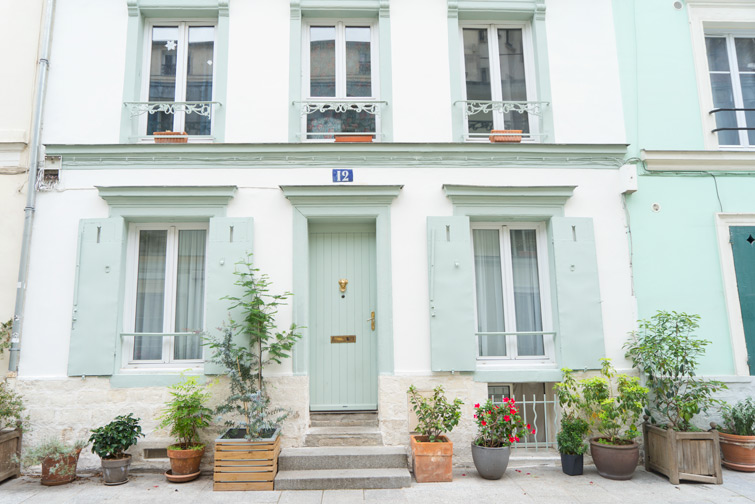 JOELIX.com | Rue Crémieux in Paris