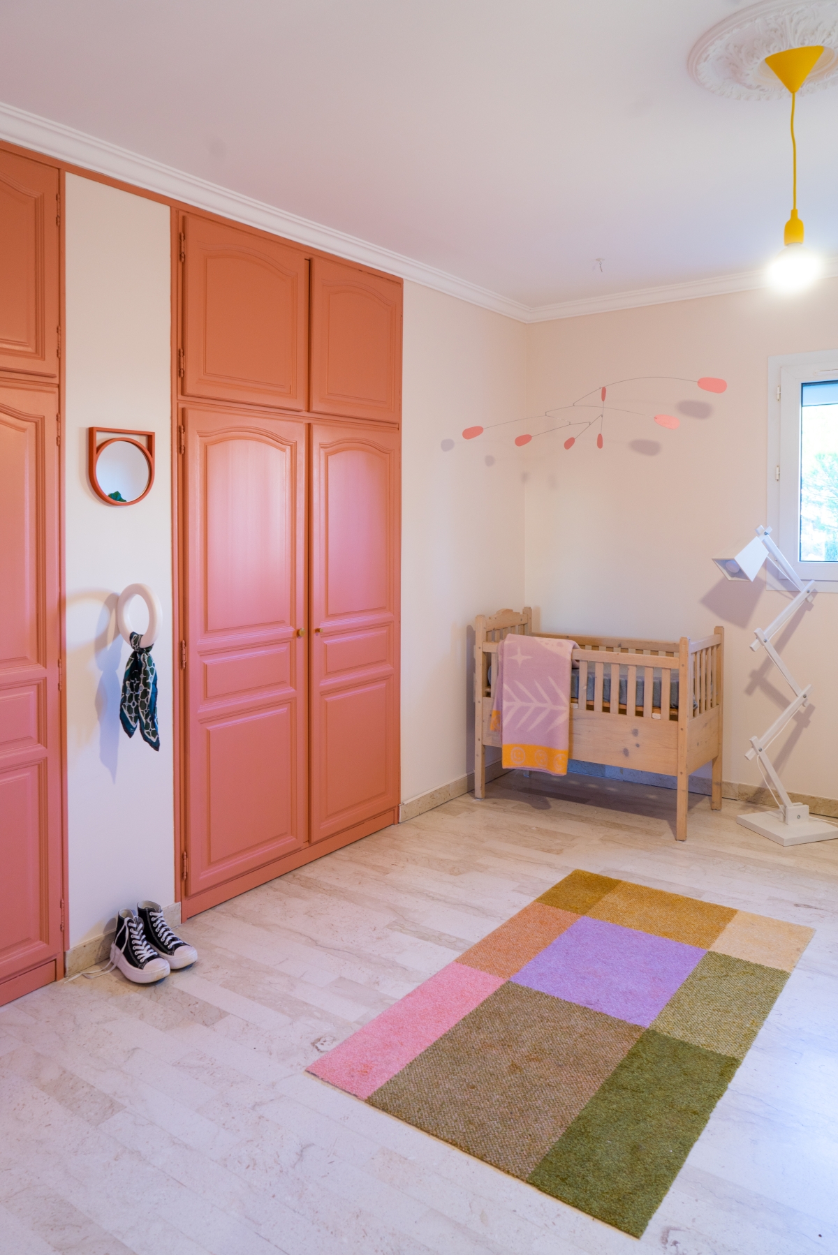 JOELIX.com | Babyroom makeover terracotta pink Lick