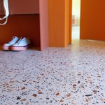 JOELIX.com | Petite Maison Triangles - Forbo Flooring Modul'up Venezia Sepia