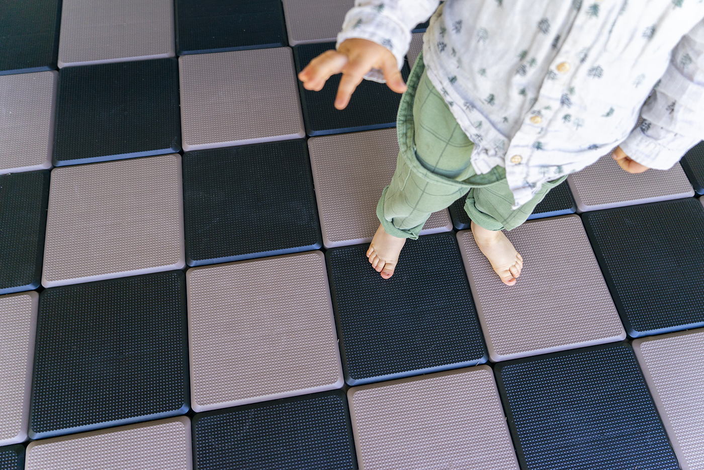 JOELIX.com | new Skaza Decking Tiles