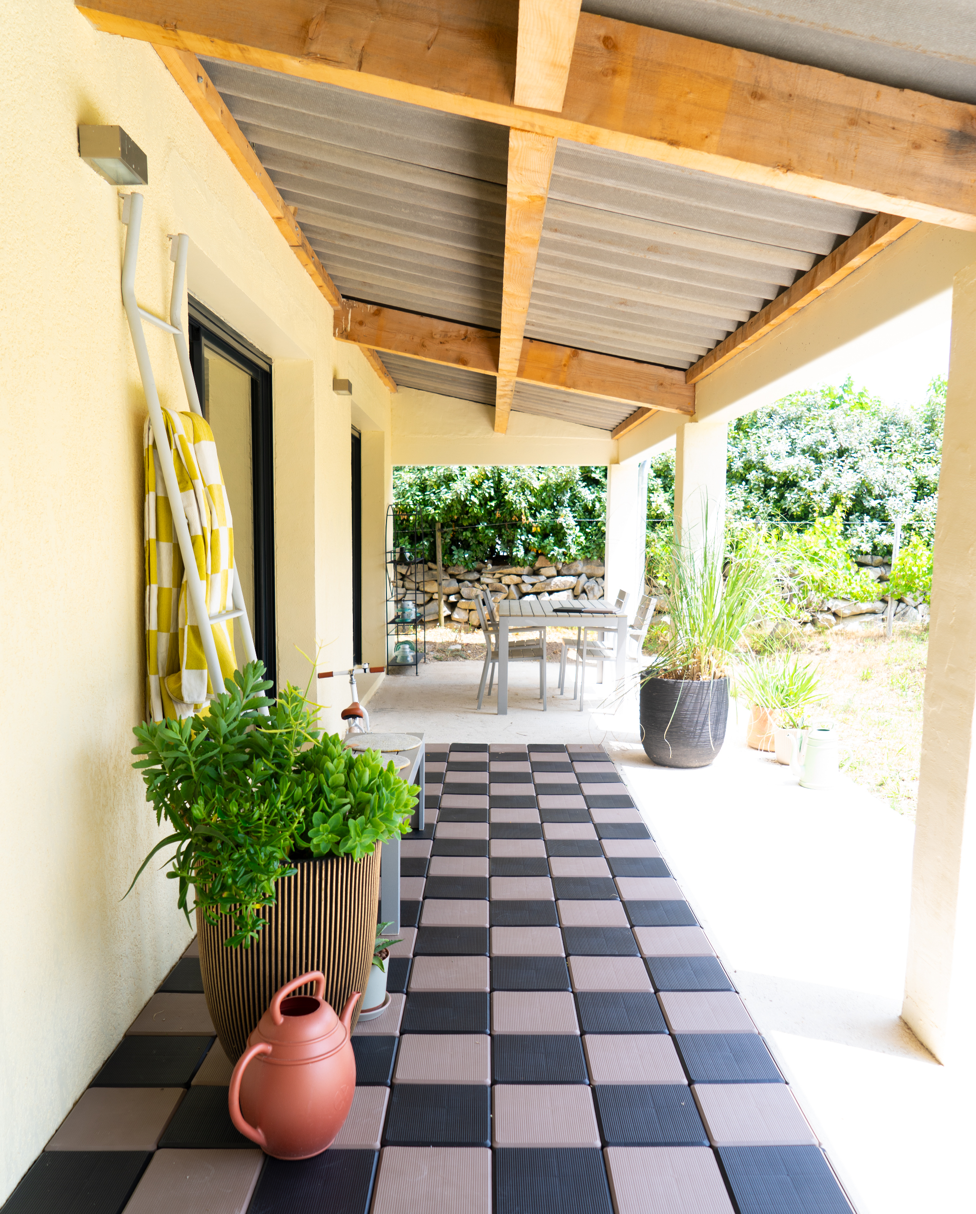 JOELIX.com | new Skaza Decking Tiles