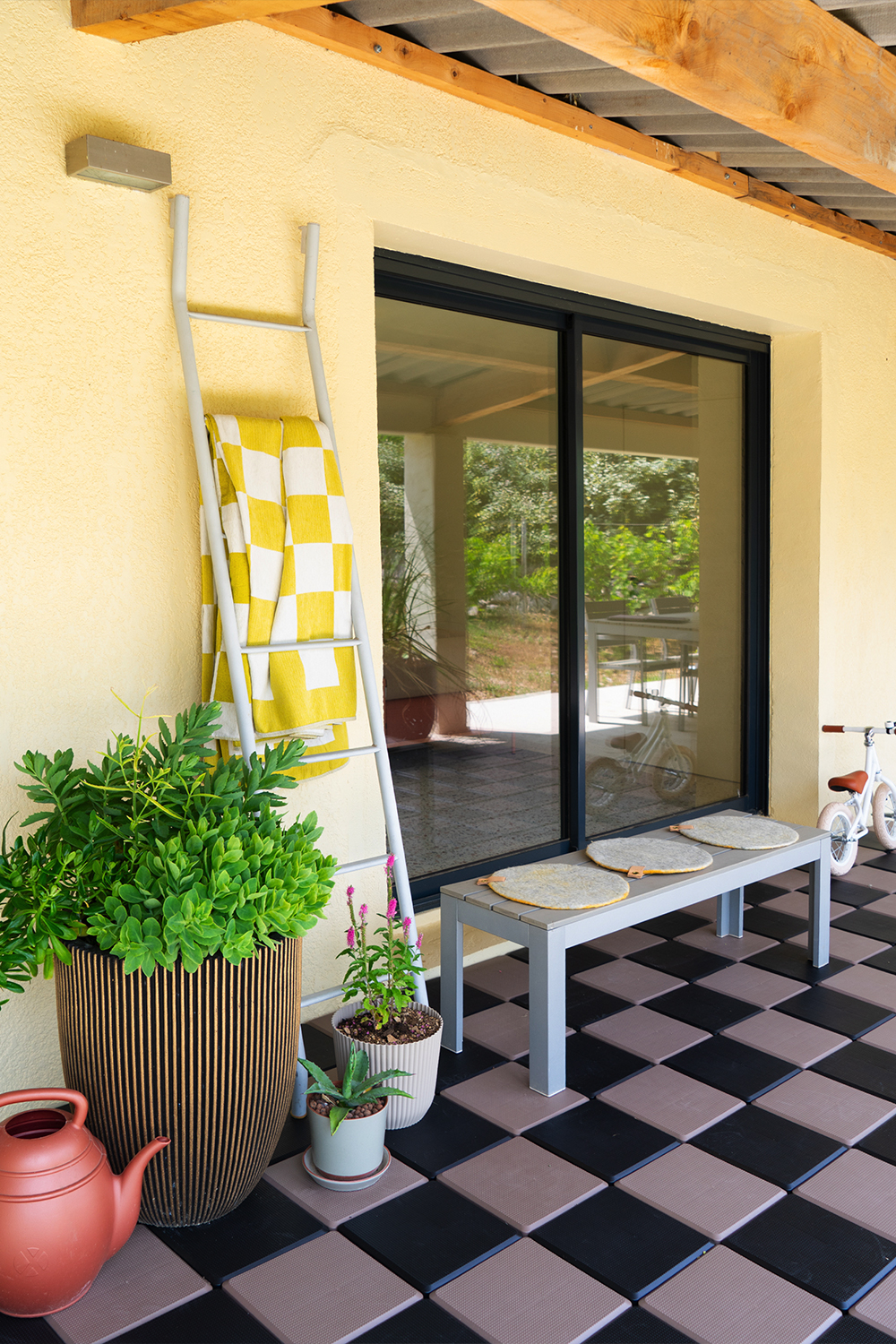 JOELIX.com | new Skaza Decking Tiles